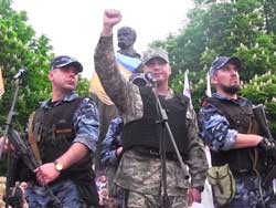 Valery Bolotow erklärt die Unabhängigkeit der Luhansker Volksrepublik im Mai 2014 